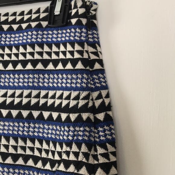 NWT BCBGeneration Academy Woven Mini Skirt Knit Geometric Stripe Pattern Size 4 - Picture 5 of 10